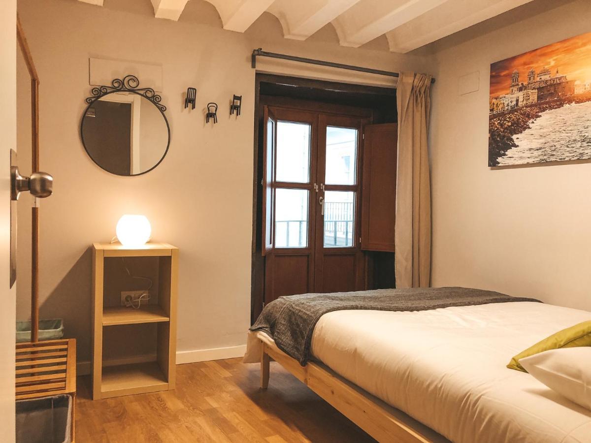 Hostal Apodaca Cadis
